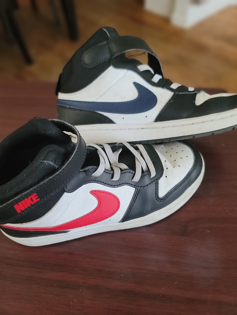 Nike Court Borough Mid 2 Kids Sneakers in Black, White, Red & Blue